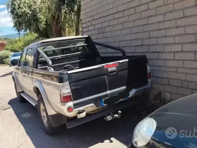 Usata Mitsubishi L200 115 CV (84 kW) 2004 Pick-up