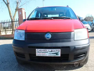 Usata Fiat Panda 4x4 Climbing 60 CV (44 kW) 2005 Rosso Utilitaria