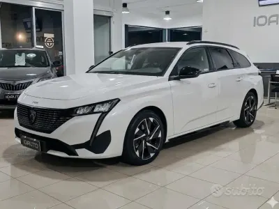 Gebraucht Peugeot 308 Allure 131 PS (96 kW) 2022 Weiß Kombi
