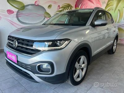 Usata VW T-Cross Advance 110 CV (80 kW) 2021 Grigio SUV
