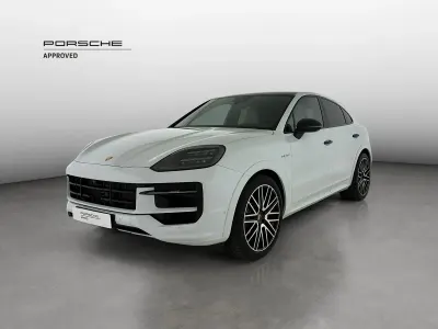Usata Porsche Cayenne S E-Hybrid 354 CV (260 kW) 2025 2y bianco carrara metallizzato SUV