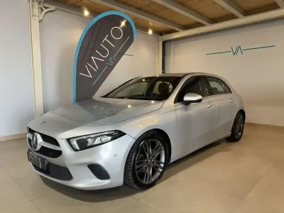 Usata Mercedes A180 116 CV (85 kW) 2019 Argento Berlina