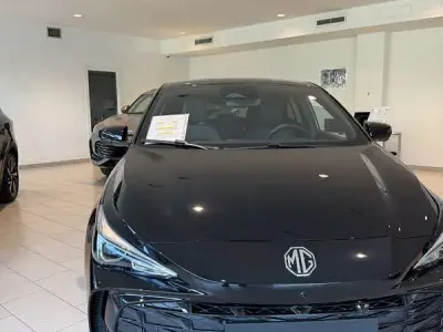 Nuova MG MG3 Luxury 102 CV (75 kW) 2026 Utilitaria