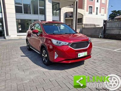 DR Automobiles DR4