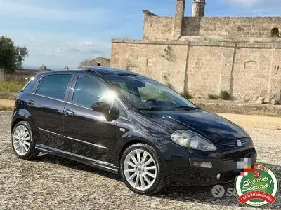 Usata Fiat Grande Punto Sport 90 CV (66 kW) 2007 Nero Utilitaria