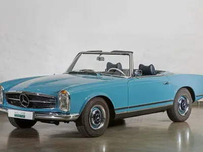 Usata Mercedes 230 150 CV (110 kW) 1965 Blu Cabrio