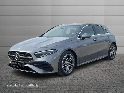 Usata Mercedes A180 AMG Line Premium 2023 Grigio montagna Berlina