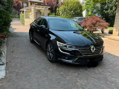 Usata Renault Talisman 160 CV (117 kW) 2017 Nero Coupé