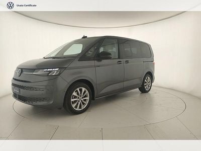 Usata VW Multivan Life 150 CV (110 kW) 2025 Grigio indium metallizzato Furgone