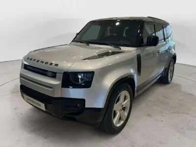 Gebraucht Land Rover Defender SE Dynamic 200 PS (147 kW) 2023 Silber SUV