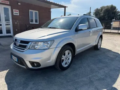 Usata Fiat Freemont 170 CV (125 kW) 2014 Argento SUV