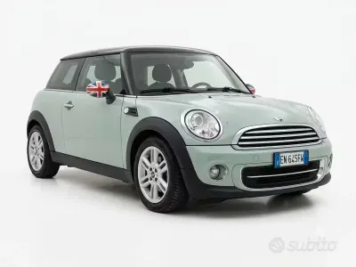 Usata Mini Cooper D 112 CV (82 kW) 2012 Bluazzurro Utilitaria