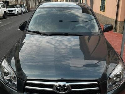 Usata Toyota RAV4 Luxury 177 CV (130 kW) 2007 Nero SUV