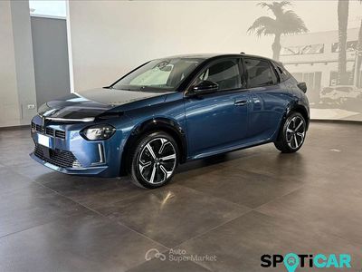 Usata Lancia Ypsilon 99 CV (72 kW) 2025 Blu Utilitaria