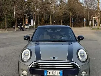 Usata Mini Cooper D 116 CV (85 kW) 2014 Grigio Utilitaria