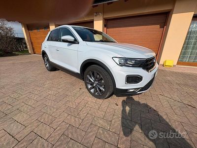 Usata VW T-Roc Advance 150 CV (110 kW) 2018 Bianco SUV
