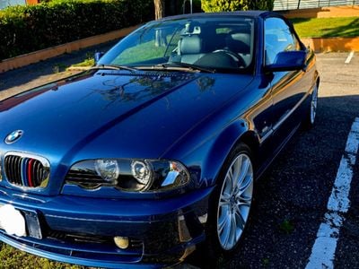 Usata BMW 318 Cabriolet 143 CV (105 kW) 2003 Blu Cabrio