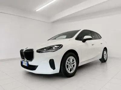 Usata BMW 220 Luxury Line 170 CV (125 kW) 2023 Bianco Coupé