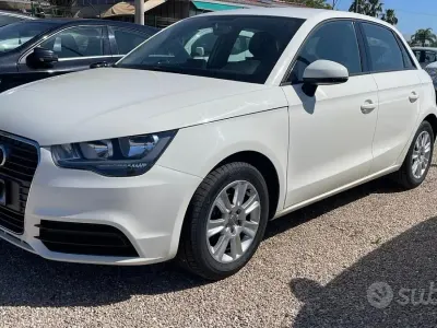 Usata Audi A1 Sportback 90 CV (66 kW) 2014 Bianco Utilitaria