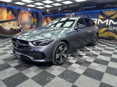 Usata Mercedes C220 Premium 200 CV (147 kW) 2022 Grigio Station wagon