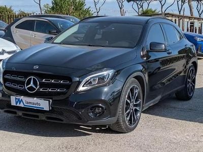 Usata Mercedes GLA200 Executive 136 CV (100 kW) 2017 Nero SUV