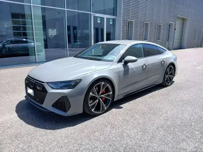 Usata Audi RS7 Sportback Ambiente 600 CV (441 kW) 2020 Nardò grey Utilitaria
