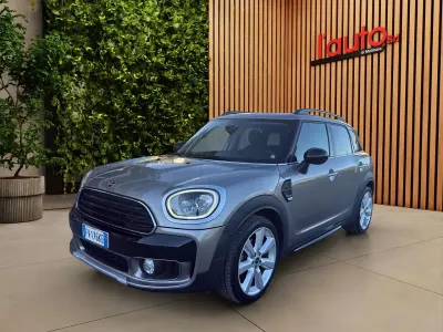 Usata Mini One D Countryman Hype 116 CV (85 kW) 2019 Bronzo SUV