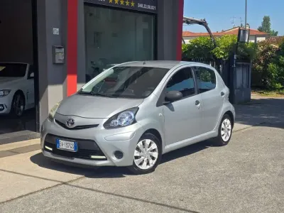 Occasion Toyota Aygo Connect Style 68 ch (50 kW) 2014 Argent Citadine