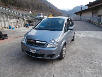 Usata Opel Meriva Eco 75 CV (55 kW) 2008 Grigio Monovolume