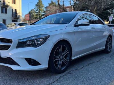 Mercedes CLA200