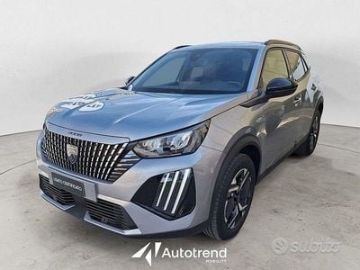 Usata Peugeot 2008 Allure 100 CV (73 kW) 2024 Grigio SUV