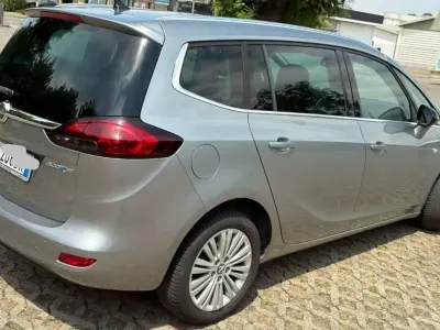 Usata Opel Zafira 116 CV (85 kW) 2016 Monovolume