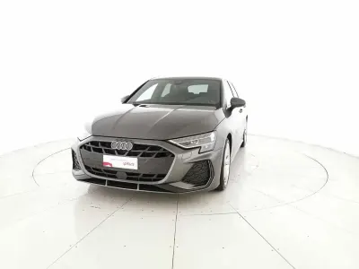 Usata Audi A3 S-Line 150 CV (110 kW) 2025 Grigio Berlina