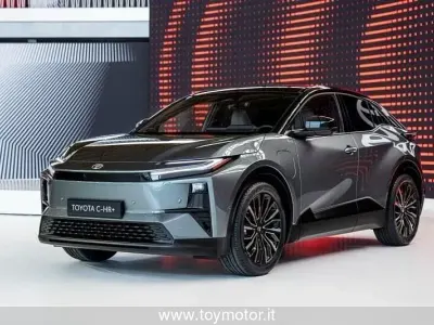 Nuova Toyota C-HR+ 61 kW (84 CV) 2026 Bianco SUV
