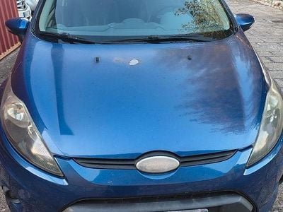 Usata Ford Fiesta 96 CV (70 kW) 2010 Blu Utilitaria