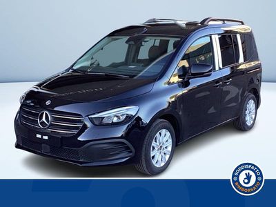 Usata Mercedes T180 116 CV (85 kW) 2025 Nero metallizzato Monovolume