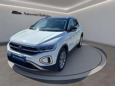 Usata VW T-Roc Style 110 CV (80 kW) 2023 Bianco/tetto nero SUV
