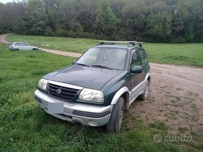 Usata Suzuki Grand Vitara 173 CV (127 kW) 2004 Verde SUV