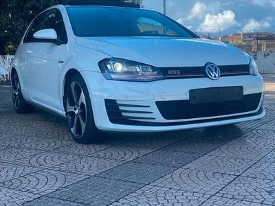 VW Golf VII