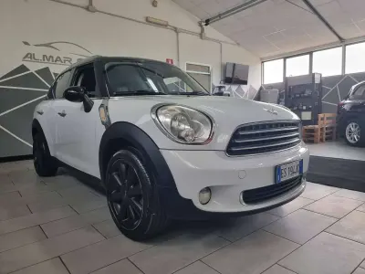Usata Mini Countryman 98 CV (72 kW) 2013 Bianco SUV