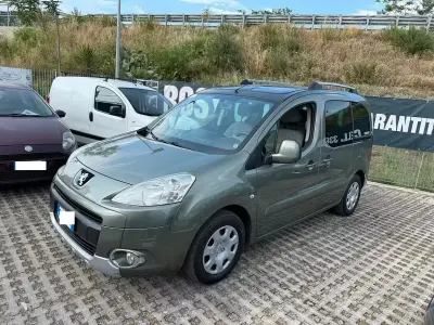 Begagnad Peugeot Partner Tepee