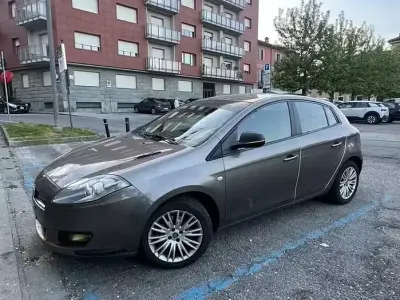 Usata Fiat Bravo 120 CV (88 kW) 2007 Grigio Utilitaria