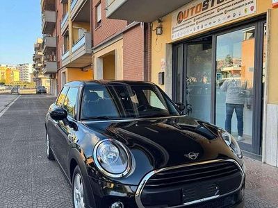 Usata Mini ONE 102 CV (75 kW) 2021 Other Utilitaria