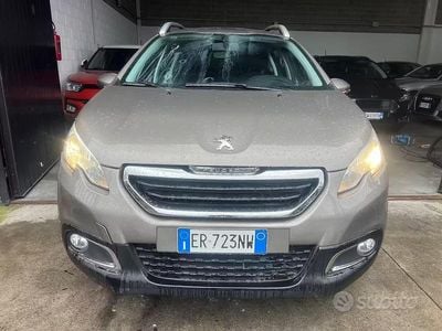 Usata Peugeot 2008 Allure 92 CV (67 kW) 2013 Marrone SUV