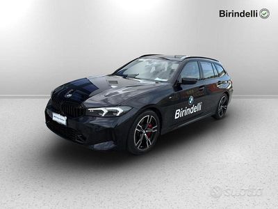 Usata BMW 318 Shadowline 150 CV (110 kW) 2024 Black sapphire metallizzato Station wagon