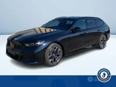 Nuova BMW 520 M Sport 2026 Nero Station wagon