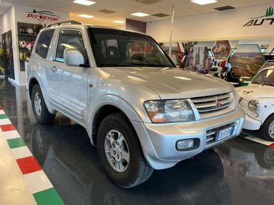 usata Mitsubishi Pajero Pajero3p 3.2 tdi 16v di-d GLX