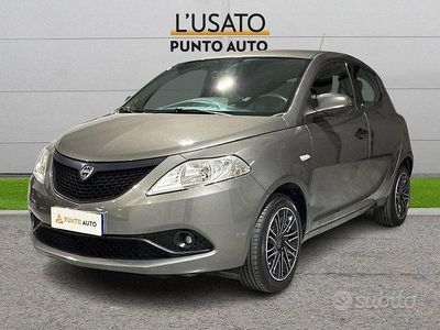 Usata Lancia Ypsilon 69 CV (50 kW) 2018 Antracite Utilitaria