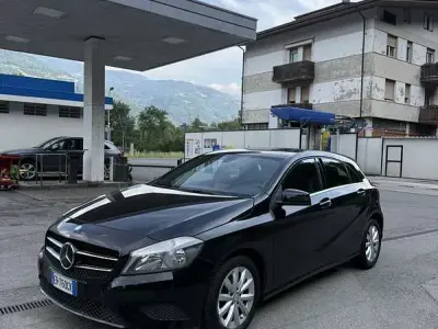 Usata Mercedes A180 Premium 109 CV (80 kW) 2013 Monovolume