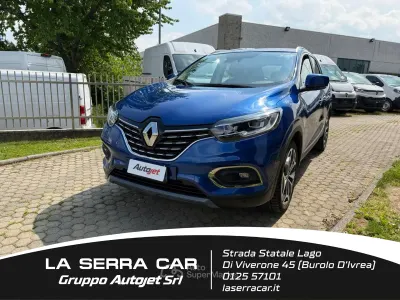Second-hand Renault Kadjar Business 116 CP (85 kW) 2022 Albastru SUV